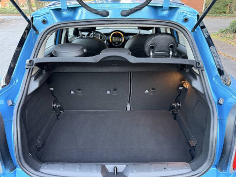 2017 MINI Hardtop 4 Door Cooper