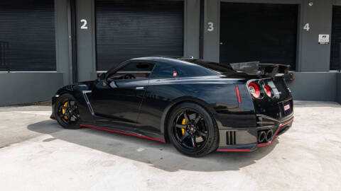 2017 Nissan GT-R NISMO