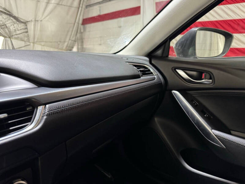 2016 Mazda MAZDA6 i Touring