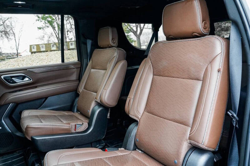 2021 Chevrolet Suburban High Country