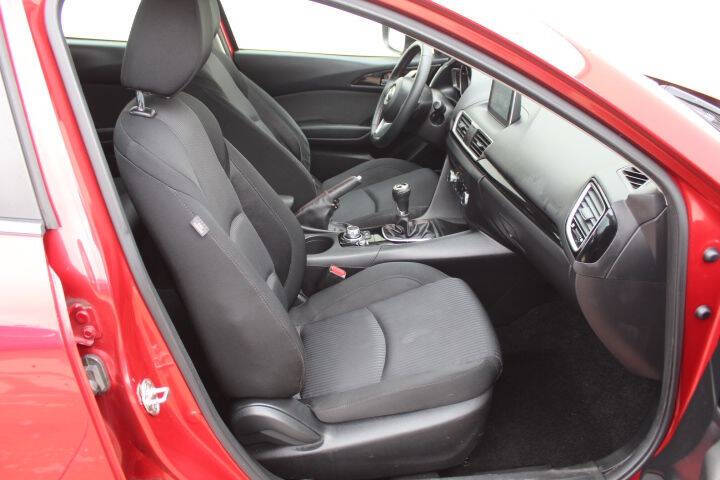 2016 Mazda MAZDA3 i Grand Touring