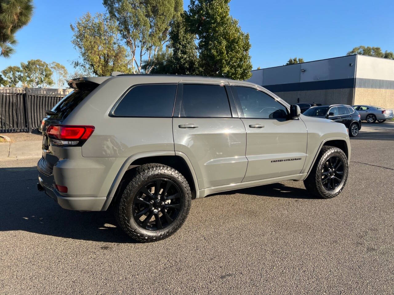 2019 Jeep Grand Cherokee for sale at ZRV AUTO INC in Brea, CA