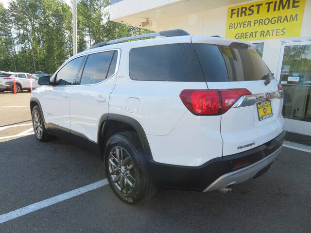 2017 GMC Acadia SLT-1