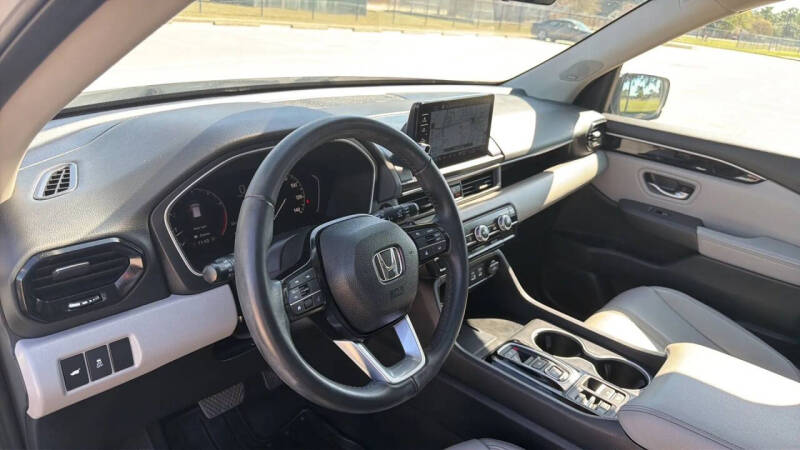 2023 Honda Pilot Touring