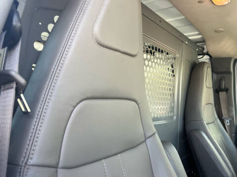 2019 GMC Savana 2500