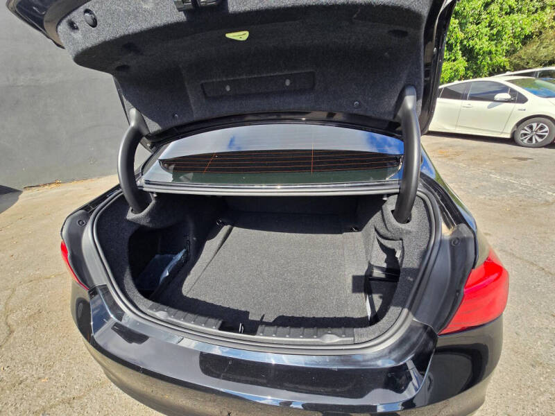 2018 BMW 3 Series 320i