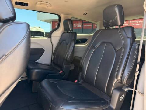 2021 Chrysler Voyager LXi