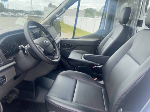 2025 Ford Transit 250