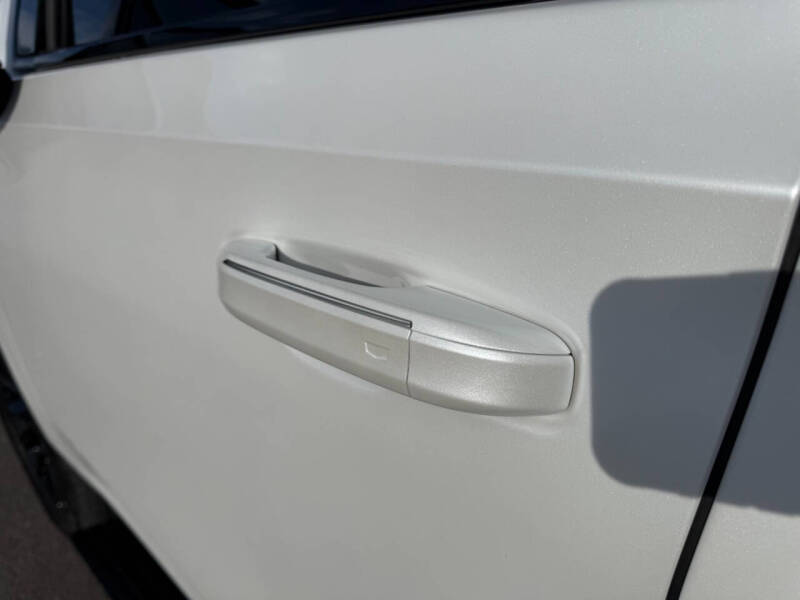 2023 Cadillac Escalade ESV Sport Platinum