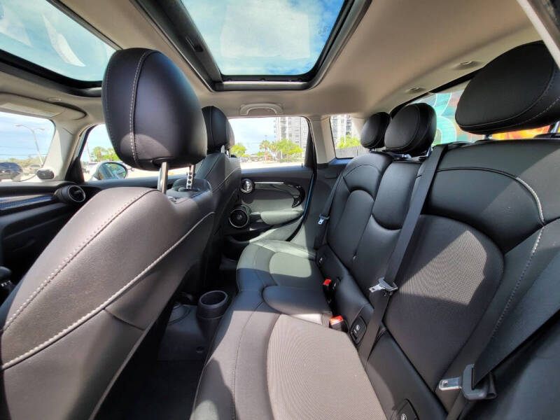 2015 MINI Hardtop 4 Door Cooper S