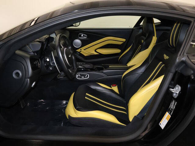 2019 Aston Martin Vantage