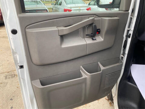 2020 Chevrolet Express 2500