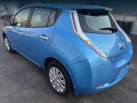 2014 Nissan LEAF S
