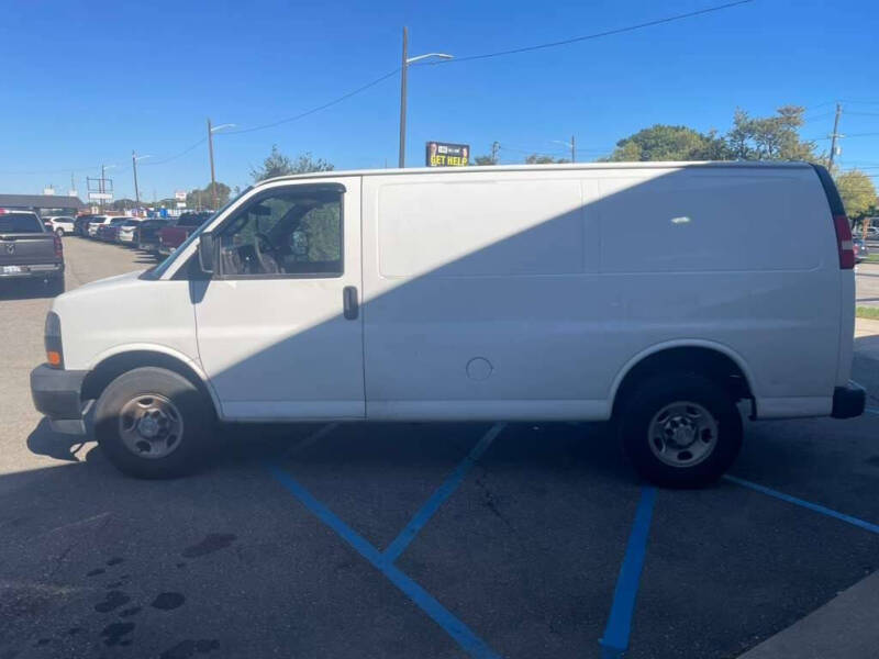2019 Chevrolet Express 2500