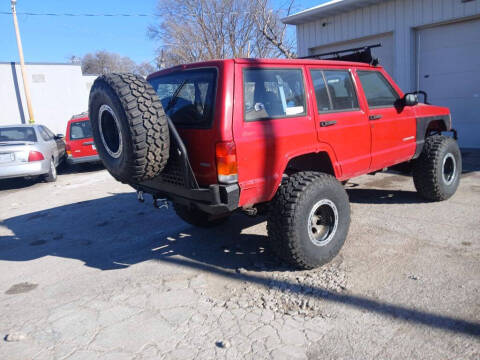 2000 Jeep Cherokee SE