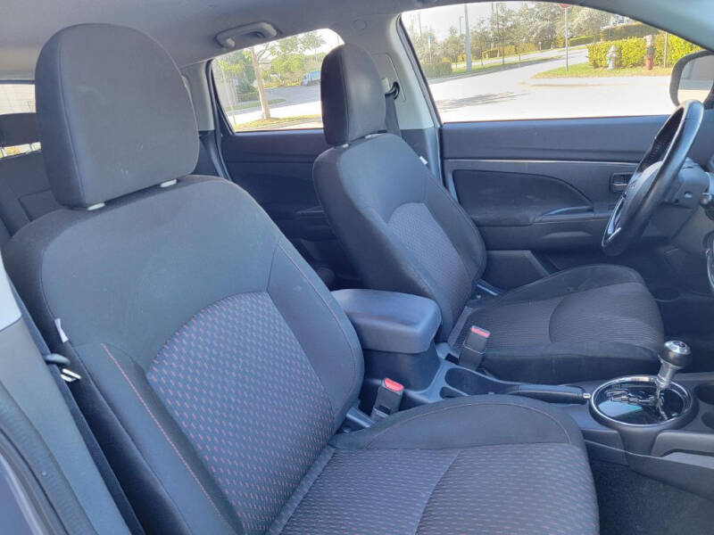 2017 Mitsubishi Outlander Sport ES