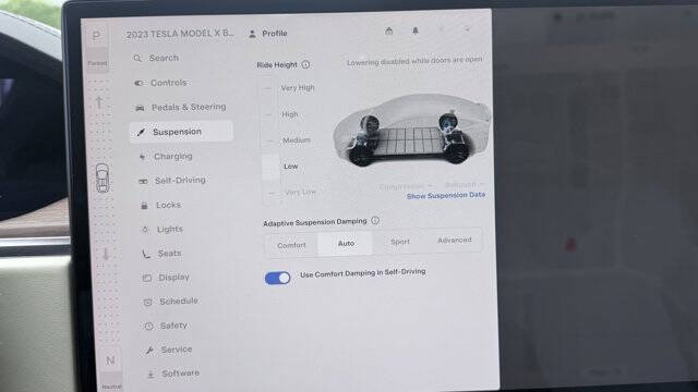 2023 Tesla Model X Standard Range