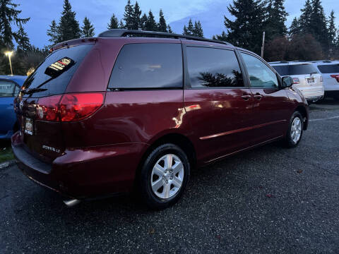 2007 Toyota Sienna CE 7-Passenger