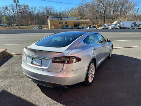 2014 Tesla Model S P85