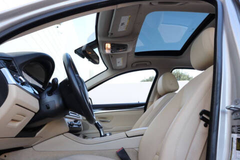 2015 BMW 5 Series 528i