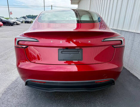 2025 Tesla Model 3 Long Range