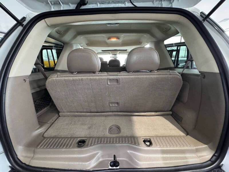 2005 Ford Explorer Eddie Bauer