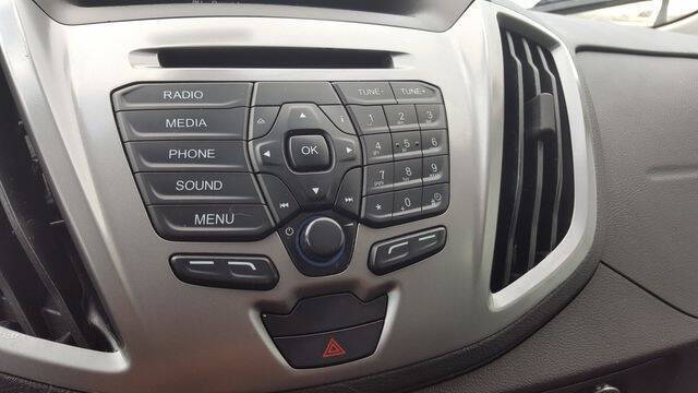 2017 Ford Transit 150 XLT