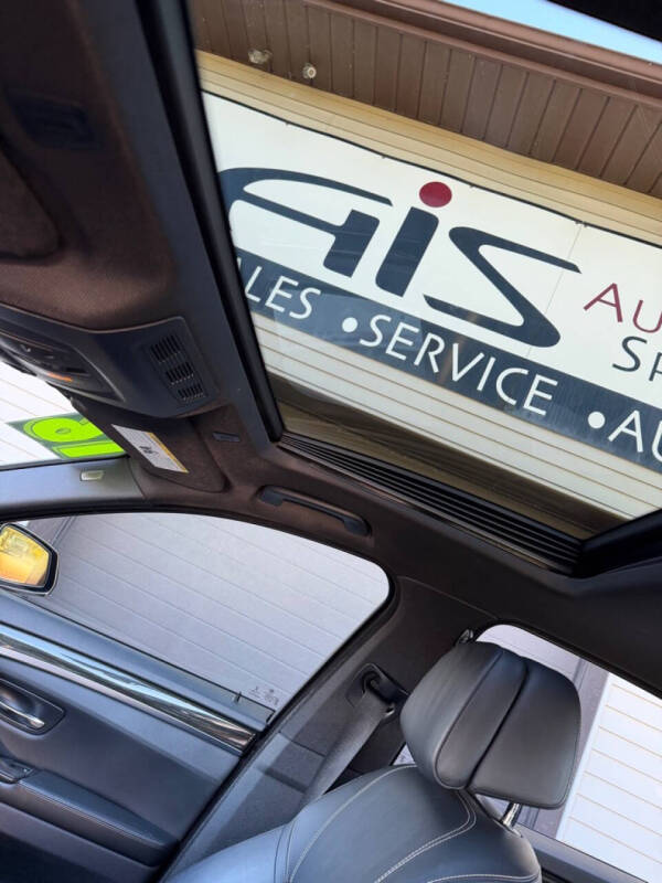 2016 BMW 5 Series 550i xDrive