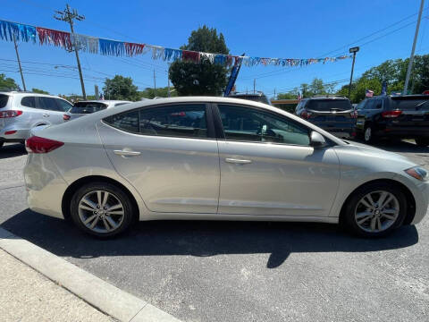2017 Hyundai Elantra