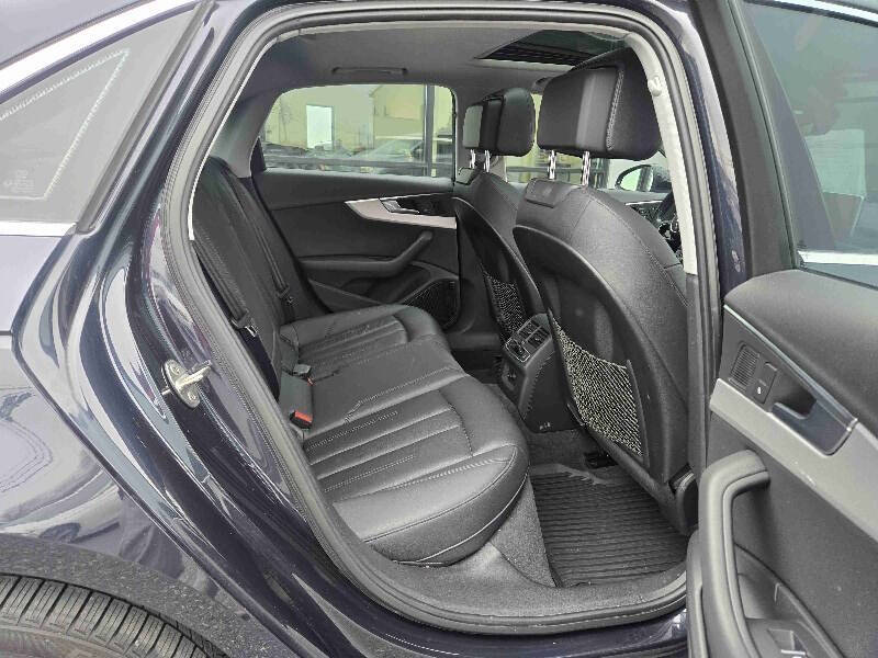 2017 Audi A4 2.0T quattro Premium Plus