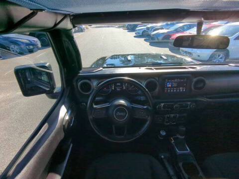 2020 Jeep Gladiator Sport