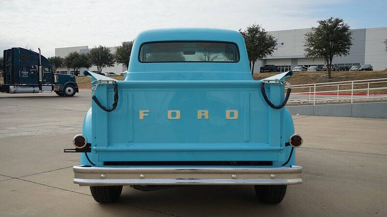 1953 Ford F-100