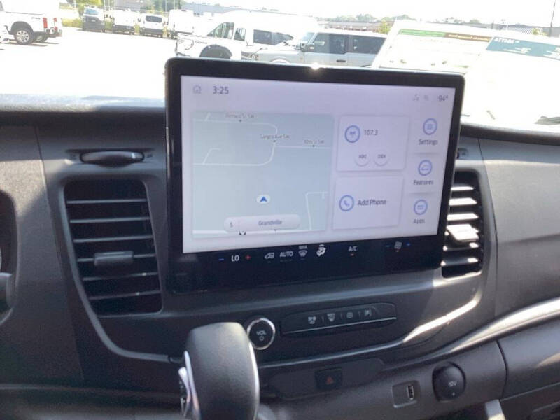 2025 Ford Transit 250