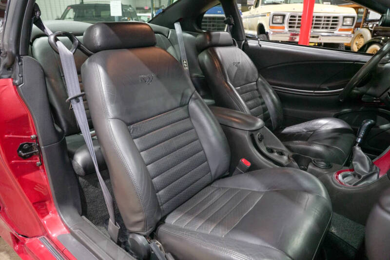 2000 Ford Mustang GT