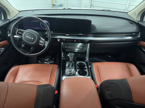 2023 Kia Carnival SX Prestige
