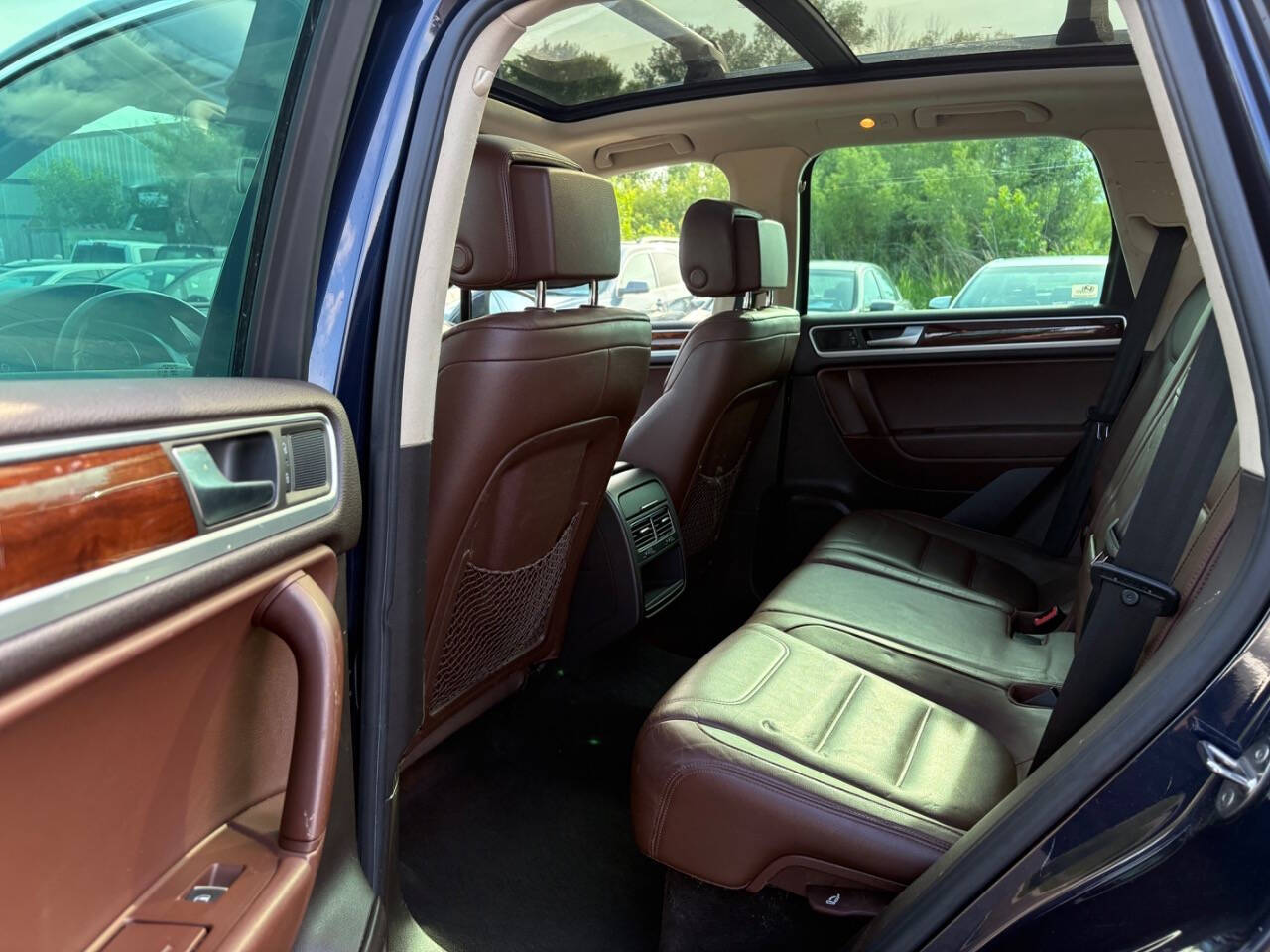 2011 Volkswagen Touareg Lux - Photo 8