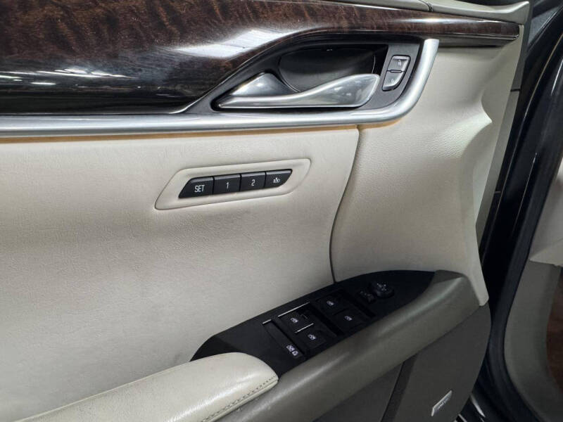 2017 Cadillac XTS Platinum