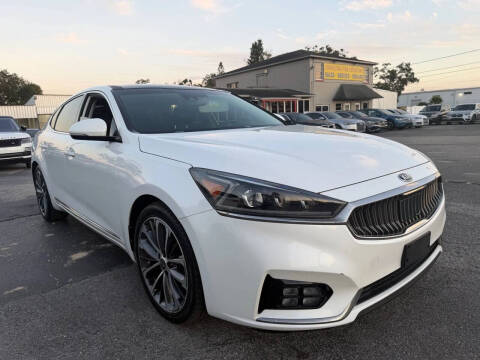 2018 Kia Cadenza Technology