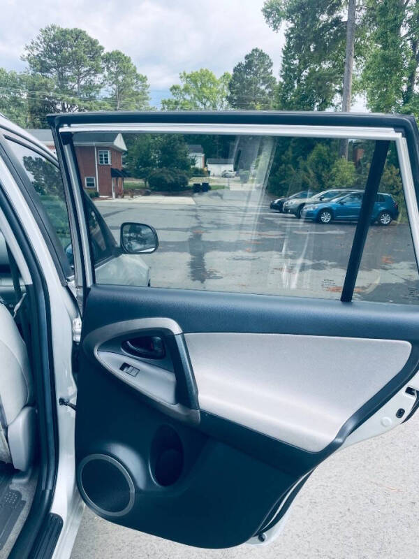 2011 Toyota RAV4
