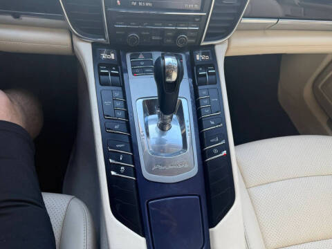 2010 Porsche Panamera