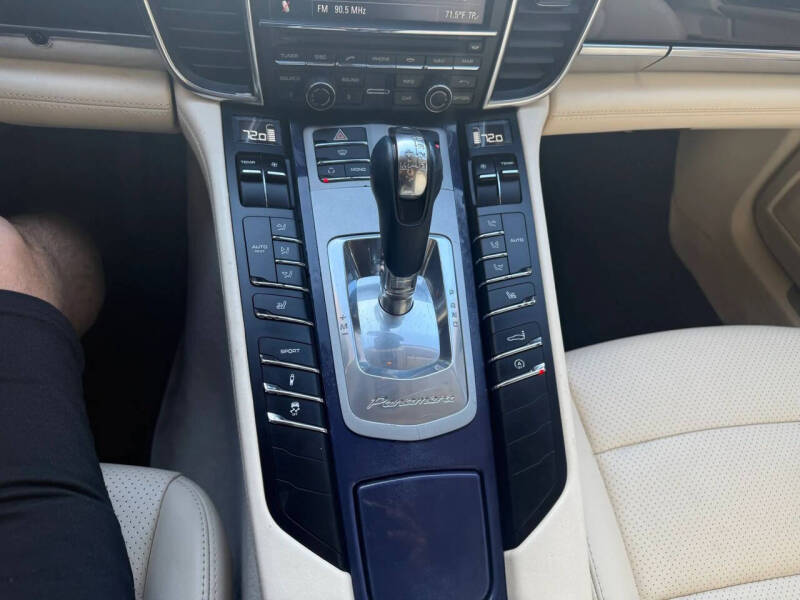 2010 Porsche Panamera