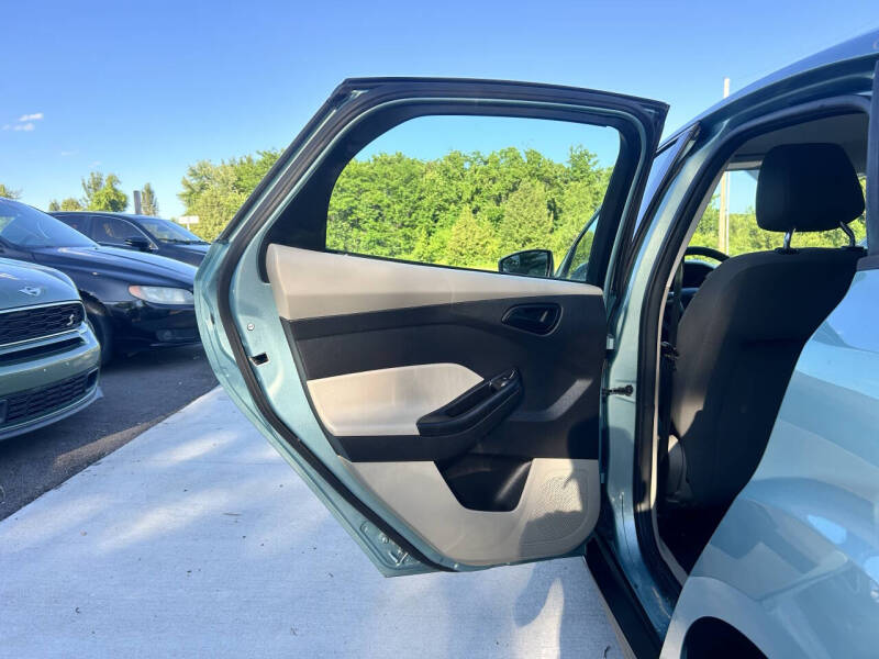 2012 Ford Focus SE
