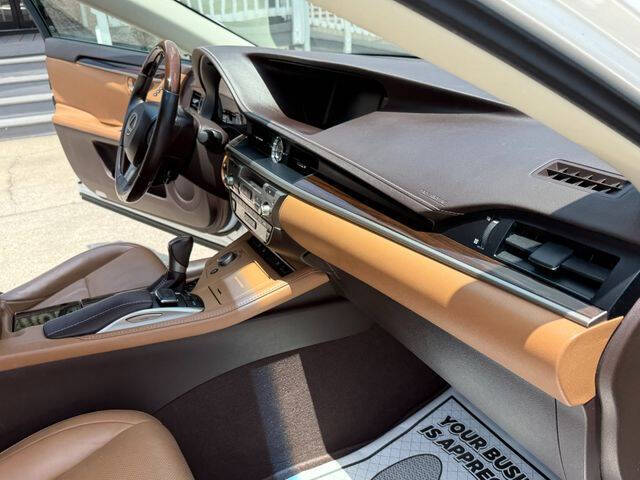2016 Lexus ES 350
