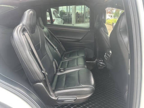 2017 Tesla Model X 75D