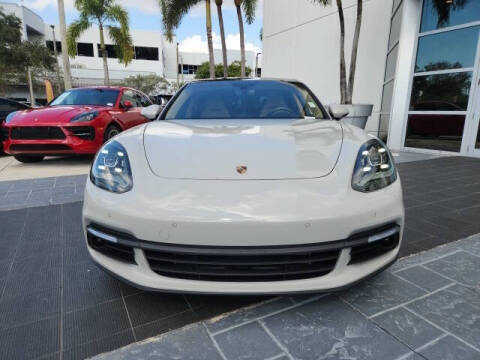 2020 Porsche Panamera