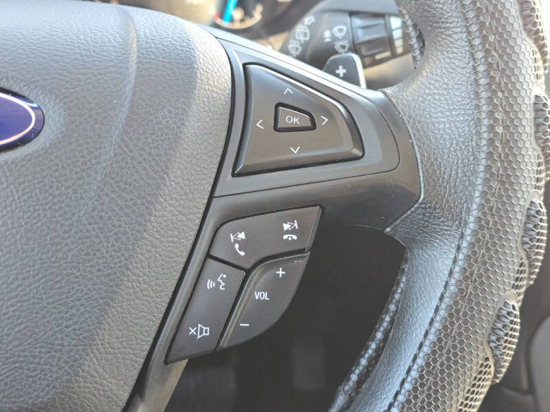 2017 Ford Edge SE