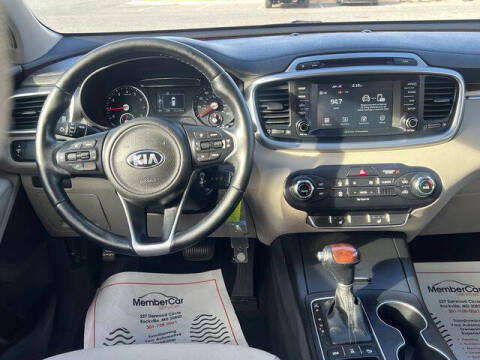 2017 Kia Sorento LX