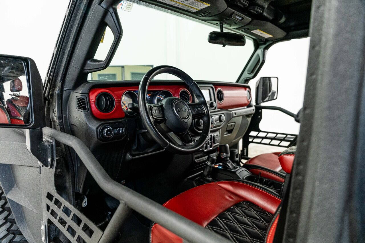 2019 JEEP Wrangler SUV / Crossover - $54,999