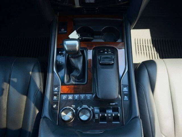 2018 Lexus LX 570