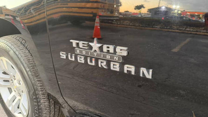 2019 Chevrolet Suburban LT